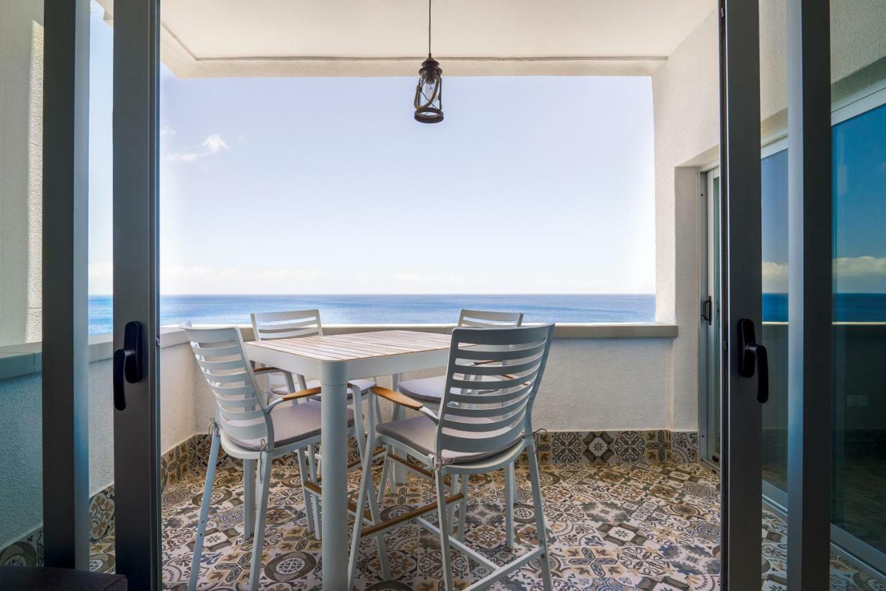 Heavenly Apartment On The Frontbeach Санта-Крус-де-Тенерифе Экстерьер фото